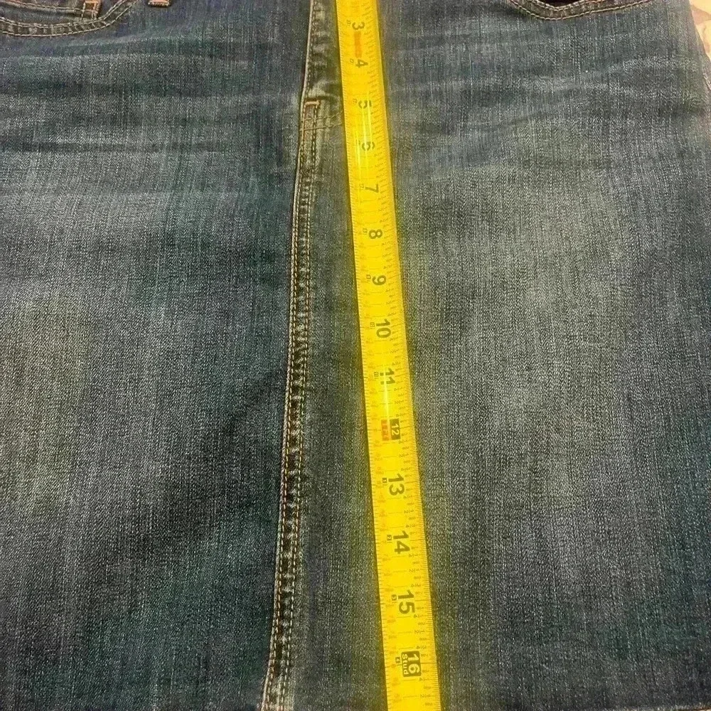 Size 10 vintage Tommy Hilfiger jean skirt - Picture 6 of 6